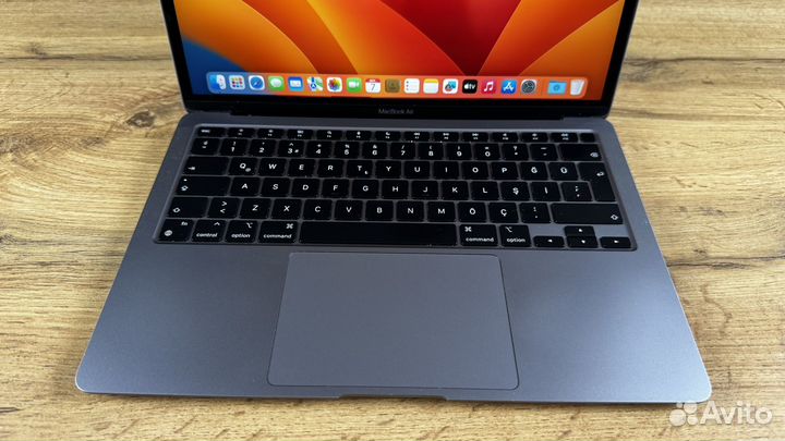 Macbook air 13 2020 m1/16/256