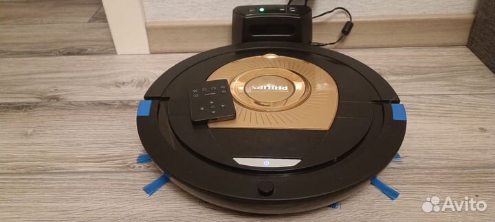 Робот пылесос philips FC8776/01