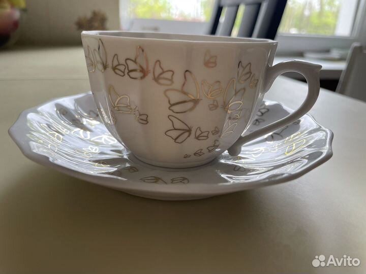 Чашка фарфоровая с блюдцем