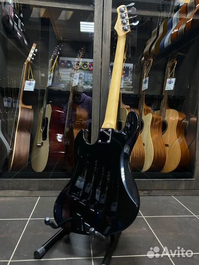 Бас-гитара Stagg Новая
