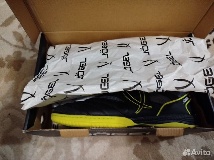 Бутсы для футзала jogel