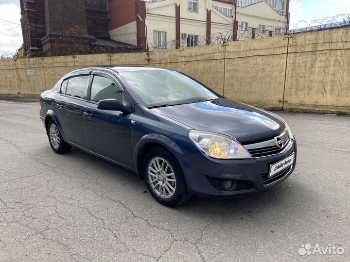 Opel Astra 1.6 МТ, 2008, 217 000 км