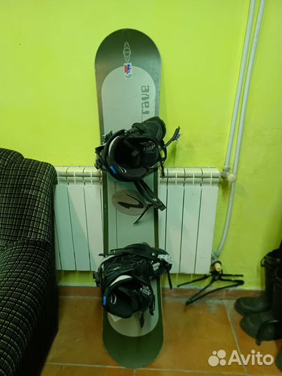 Комплект сноуборд ботинки крепления