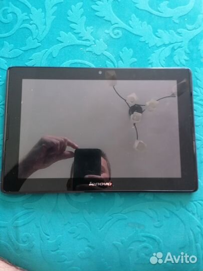 Планшеты леново А7600-Н и дексп ursus S110