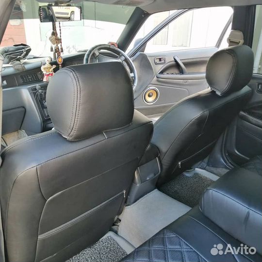 Чехлы Toyota Crown 151