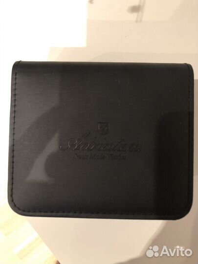 Наручные часы Adriatica