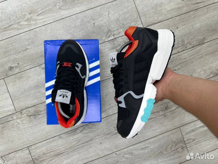 Adidas мужские кроссовки