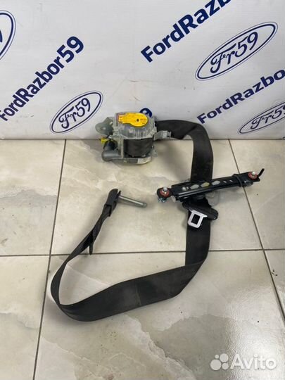 Ремень безопасности передний правый Hyundai Santa