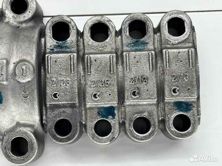 Бугель выпускного распредвала BMW F20 N13