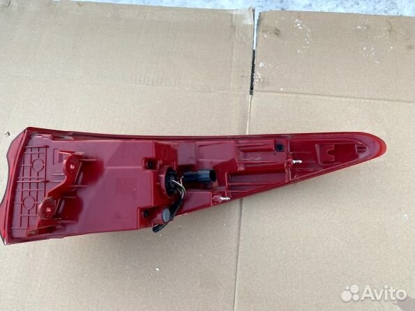 Киа Спортейдж фонарь задний левый В крыло