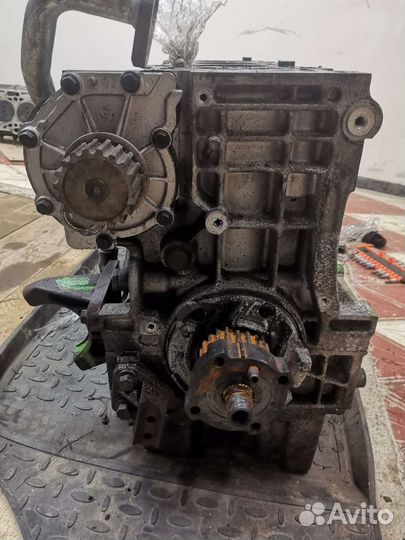 Блок двигателя volvo D5244T