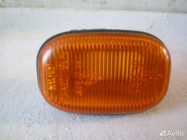 Повторитель който