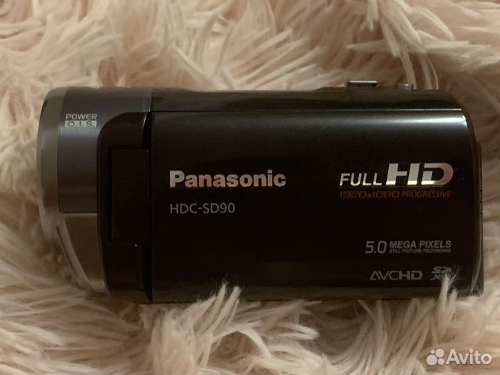 Видеокамера Panasonic HDC-SD90