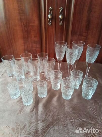 Хрустальные стаканы,фужеры и стопки