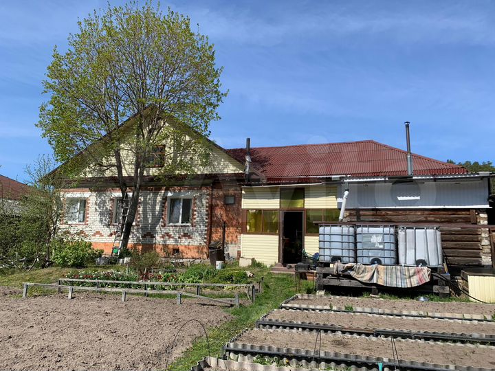 Дом 103 м² на участке 9,6 сот.