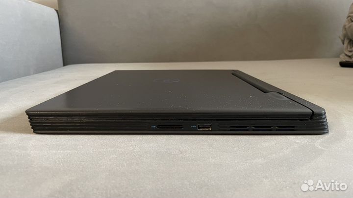 Игровой ноутбук dell G7 17