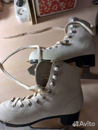 Коньки фигурные