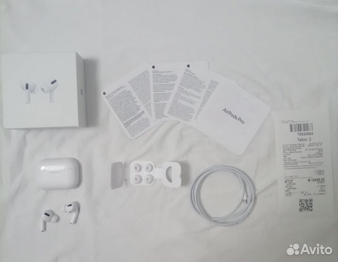 Airpods про