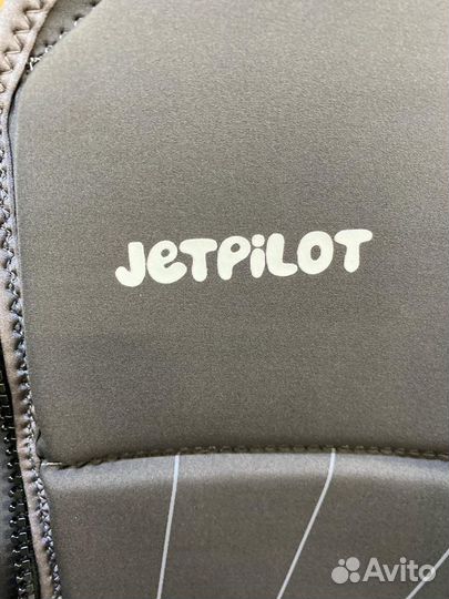 Жилет спасательный JetPilot Sina Fuchs X1 F/E Neo