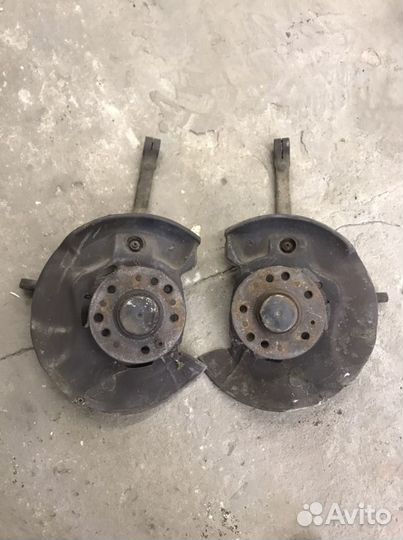 Поворотный кулак ступица Мерседес 140 w140