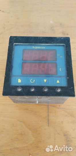 Терморегулятор Термодат-38Н2