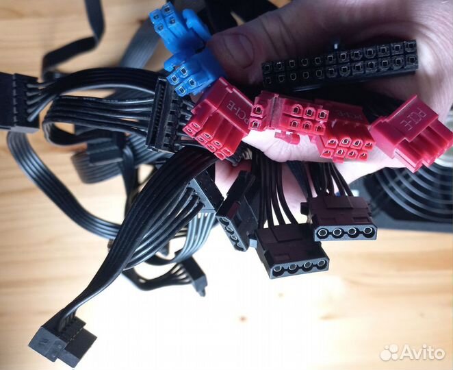 Блок питания для пк 700w zilman watttera