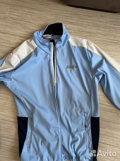 Разминочная кофта