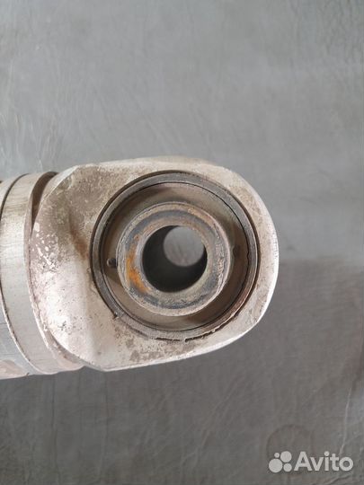 Пневмоамортизатор бмв е65 66 задний правый без EDC