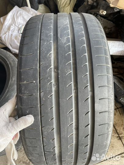 Yokohama Advan A83 (A83A) 245/30 R20 и 255/30 R20