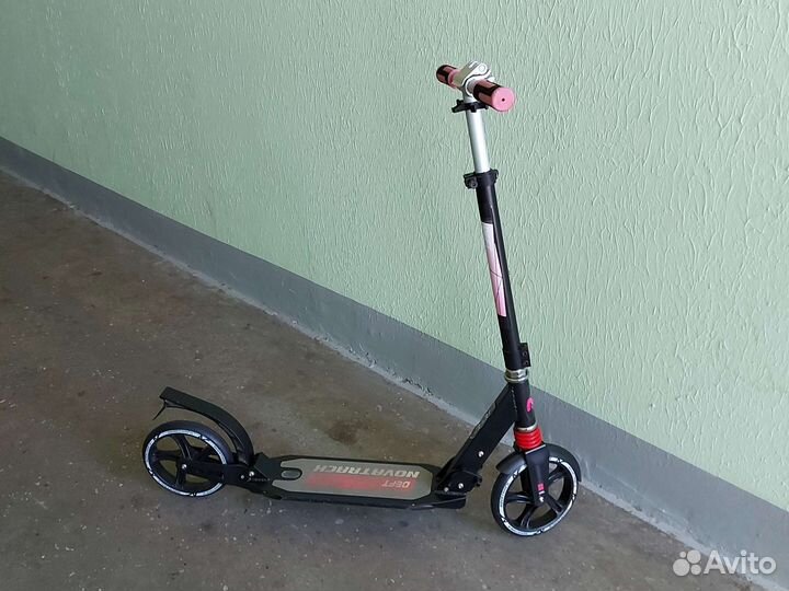 Самокат Novatrack Deft с амортизаторами до 100 кг