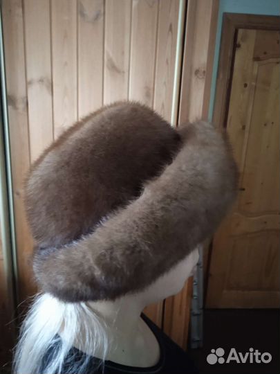 Шапка зимняя меховая женская