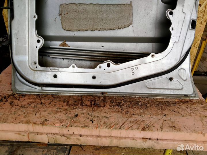 Дверь передняя правая Ford Fusion