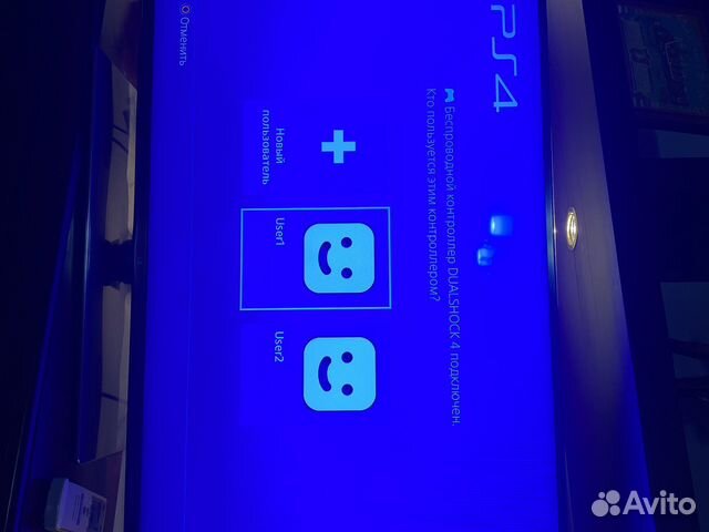 Sony playstation ps4 pro +2 джойстика и 1 диск