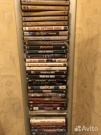 Двд диски со стойкой. +39фильмов