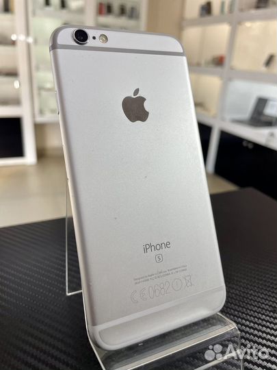 Телефон iPhone 6s 64gb отличное состояние
