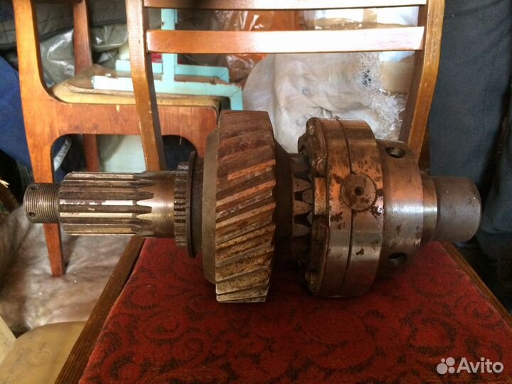 Межъосевой деференциал на маз