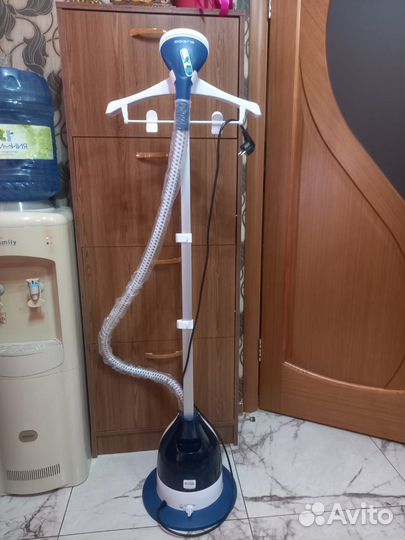 Отпариватель для одежды вертикальный