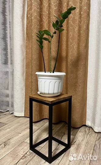 Подставка для цветов лофт