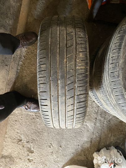 Zeetex HP2000 VFM 215/45 R17