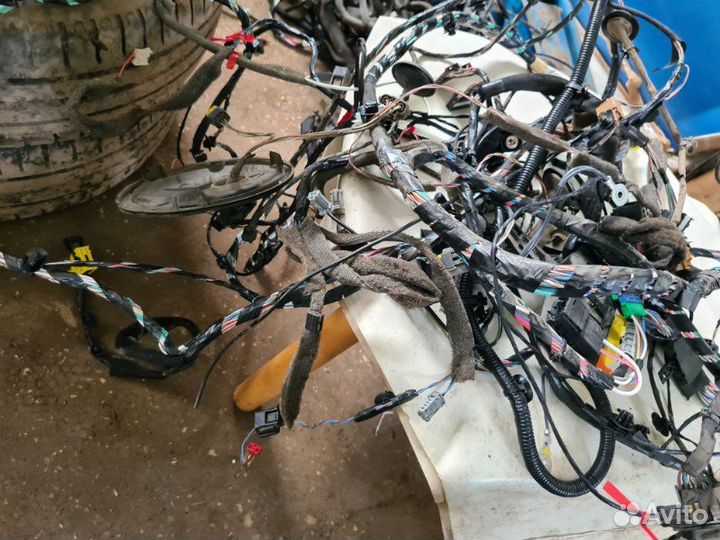 Проводка салона Renault Fluence седан M4R 2011