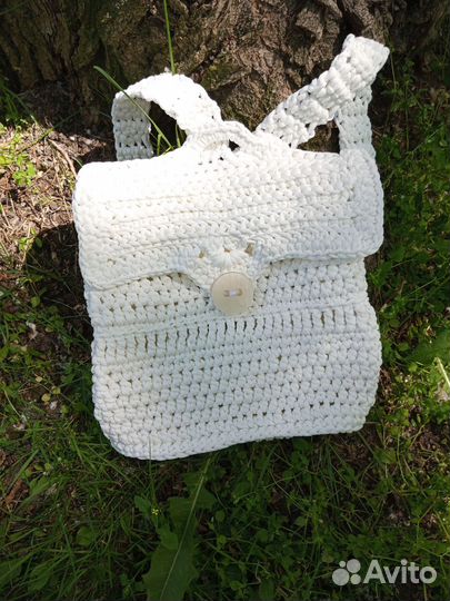 Вязаный рюкзак ручная работа