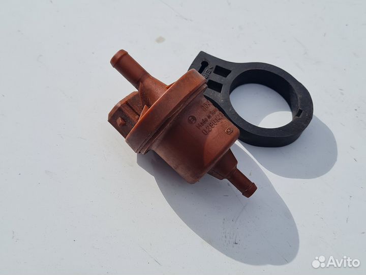 Клапан абсорбера