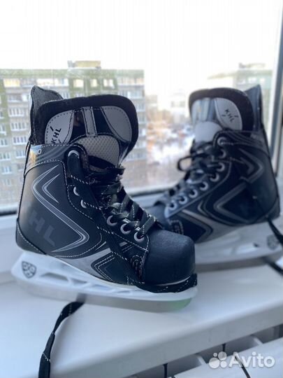 Коньки хоккейные 36 размер