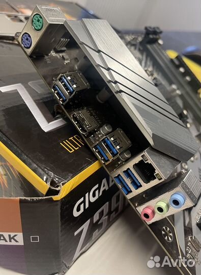 Материнская плата 1151v2 Gigabyte Z390 D
