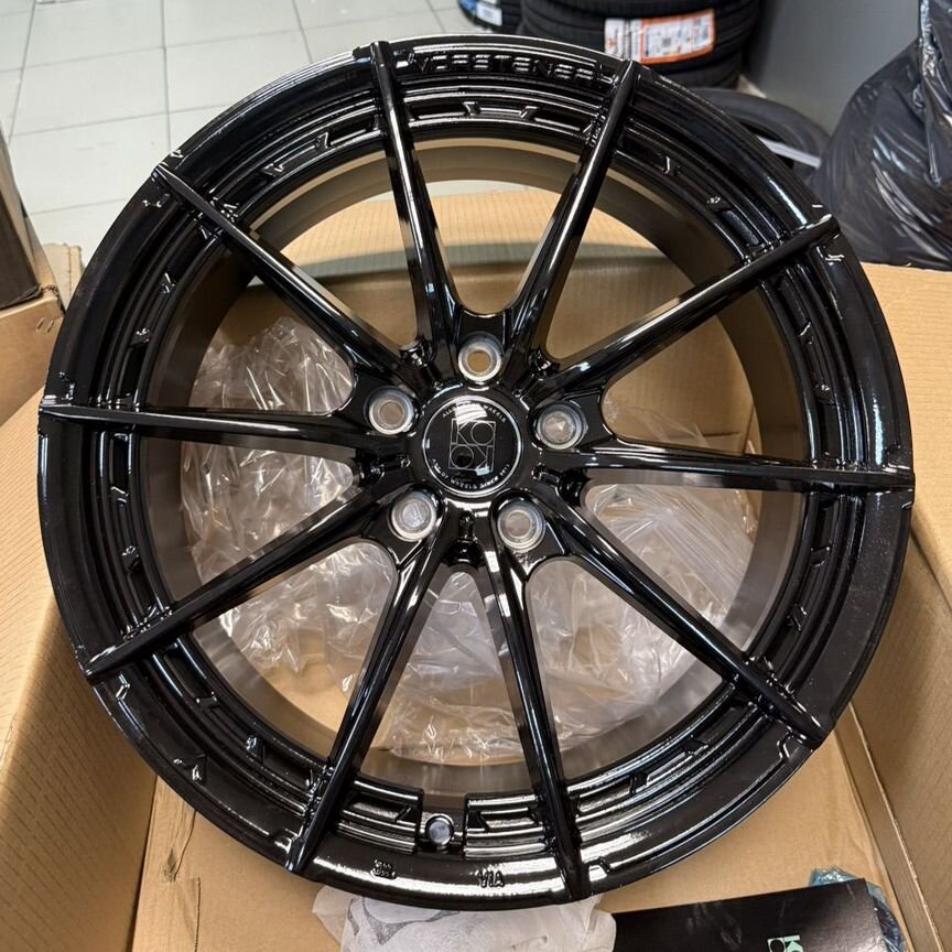 Литые диски VORSTEINER V-FF 107 8×R18 5×112