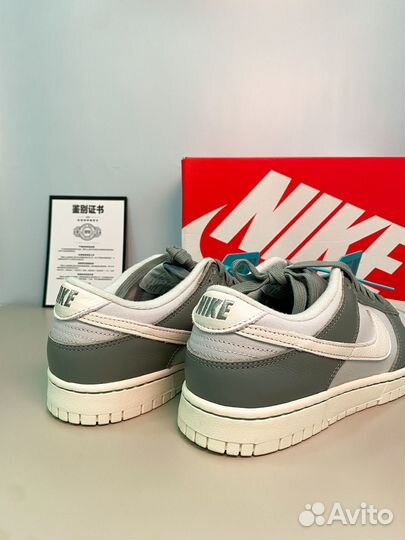 Кроссовки Nike Dunk Low Mica Green