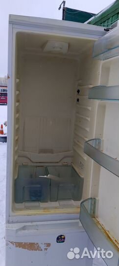 Холодильник беко бу