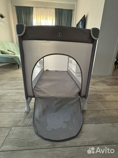 Детская кроватка манеж