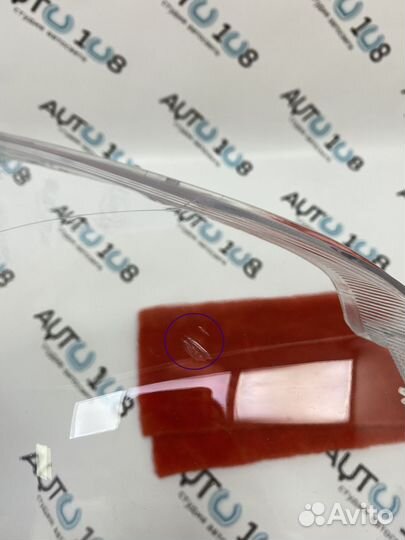 Стекло фары Nissan Patrol 2014-2021 левое 0129