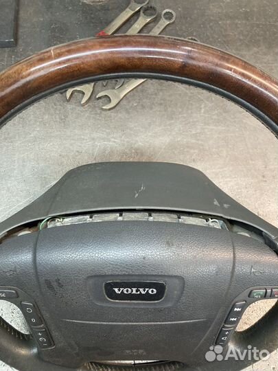 Руль с AIR BAG для volvo s80